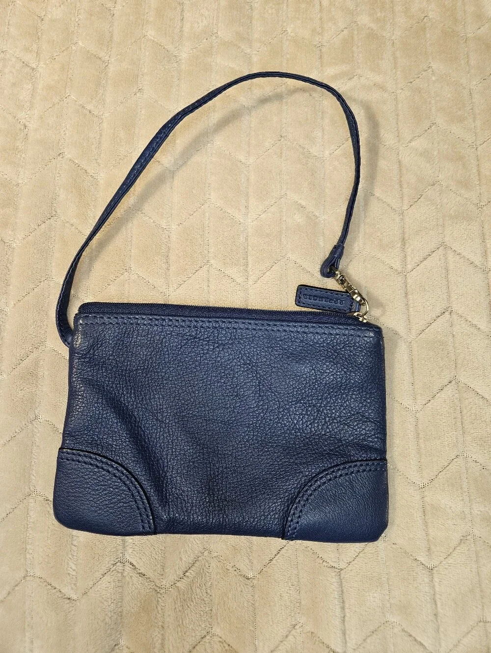 Levenger Navy Blue Pebbled Leather Wristlet